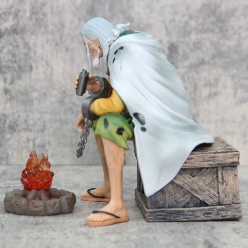 15cm Silvers Rayleigh Figure – One Piece PVC Statue Gift Toy - Image 3