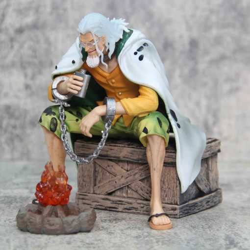 15cm Silvers Rayleigh Figure – One Piece PVC Statue Gift Toy - Image 4