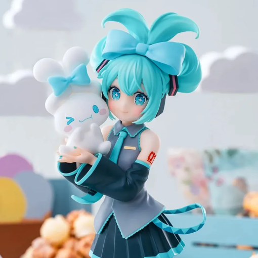Hatsune Miku × Cinnamoroll Figure – 21cm Kawaii Collectible Toy - Image 4