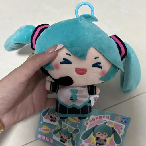 Hatsune Miku Spin‑Up Pendant Doll – 13 cm Double‑Ponytail Cutie - Image 4
