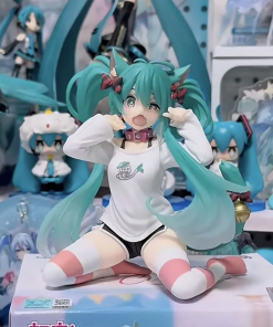 12cm Hatsune Miku Figure – Cat Ear Hoodie Ver. Kawaii Collectible