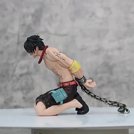 12cm Ace Execution Figure – One Piece GK Kneeling Display Model - Image 8
