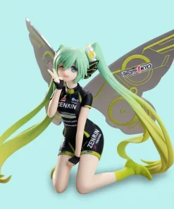 Hatsune Miku Movie Version Figure – Cute Anime PVC Desk Ornament Collectible Toy Gift for Girls & Vocaloid Fans